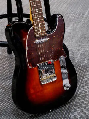 Fender - American Professional II Telecaster, Rosewood Fingerboard - 3-Colour Sunburst